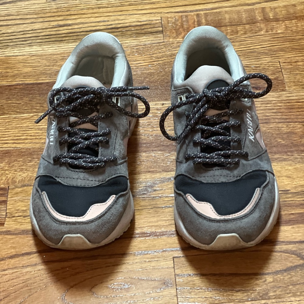Karhu Aria Smoked Pearl Size US 5.5 - Good Used Condition